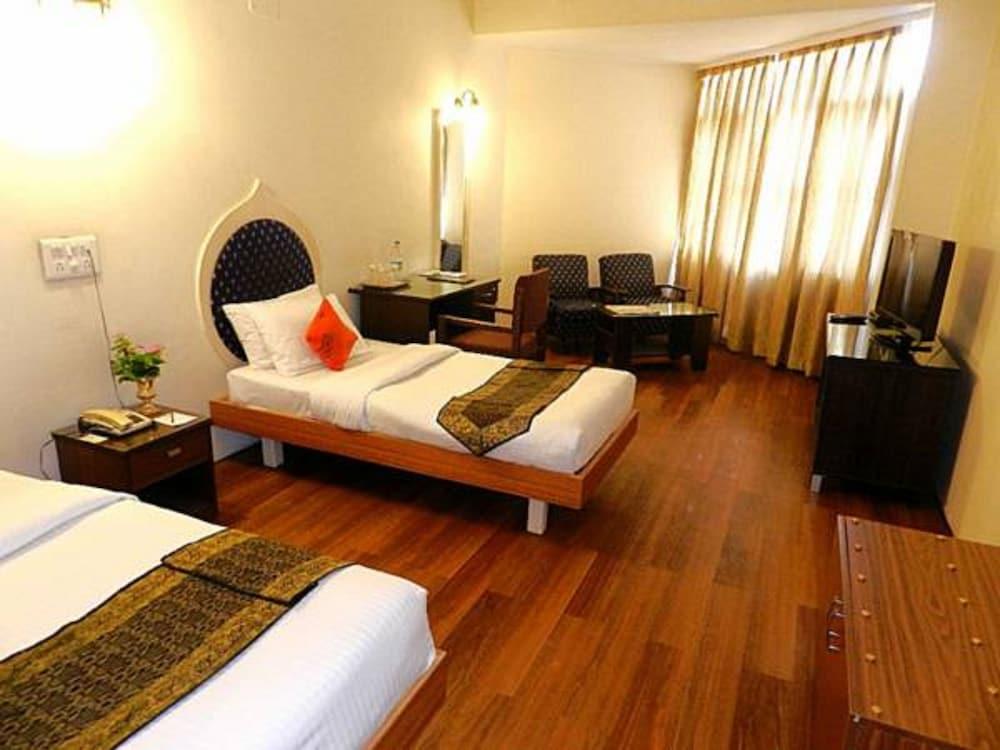 Amarpreet, Chhatrapati Sambhajinagar - Am Hotel Kollection Аурангабад Екстериор снимка